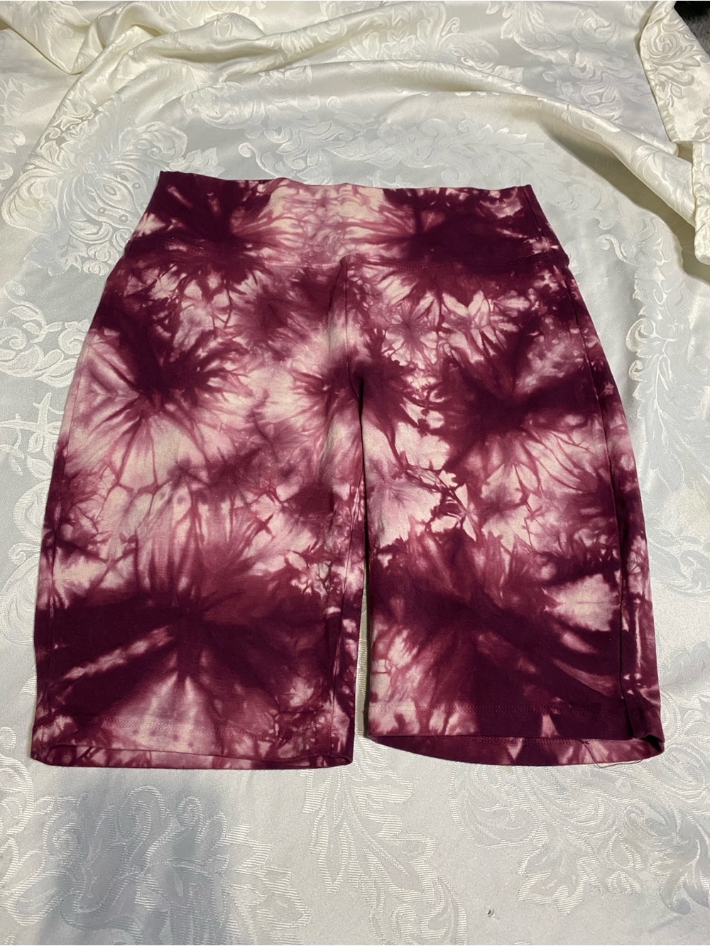 Zenana Outfitters Maroon Tie-Dye Women’s Bike Shorts